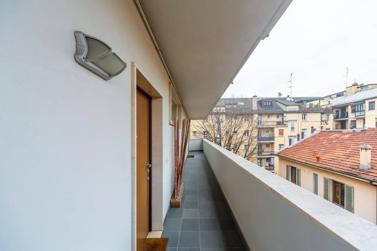 Cozy Apt - Corso Vercelli & Conciliazione M1 Milan Italy